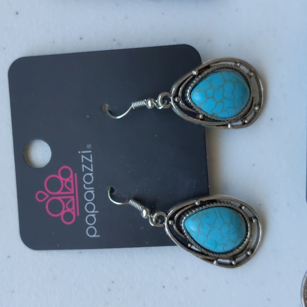 Paparazzi Jewelry Lot of 4 Southwestern Turquoise Blue Dangles - Picture 2 of 5